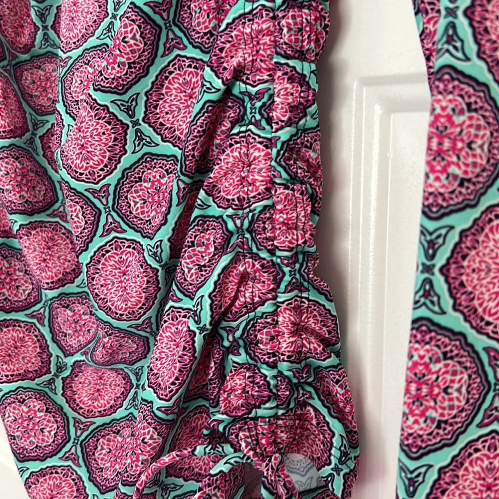 Cabana Life Rashguard - Picture 3 of 6